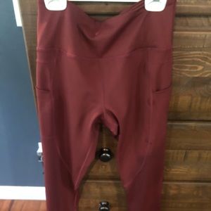 Zyia light and tight pocket leggings